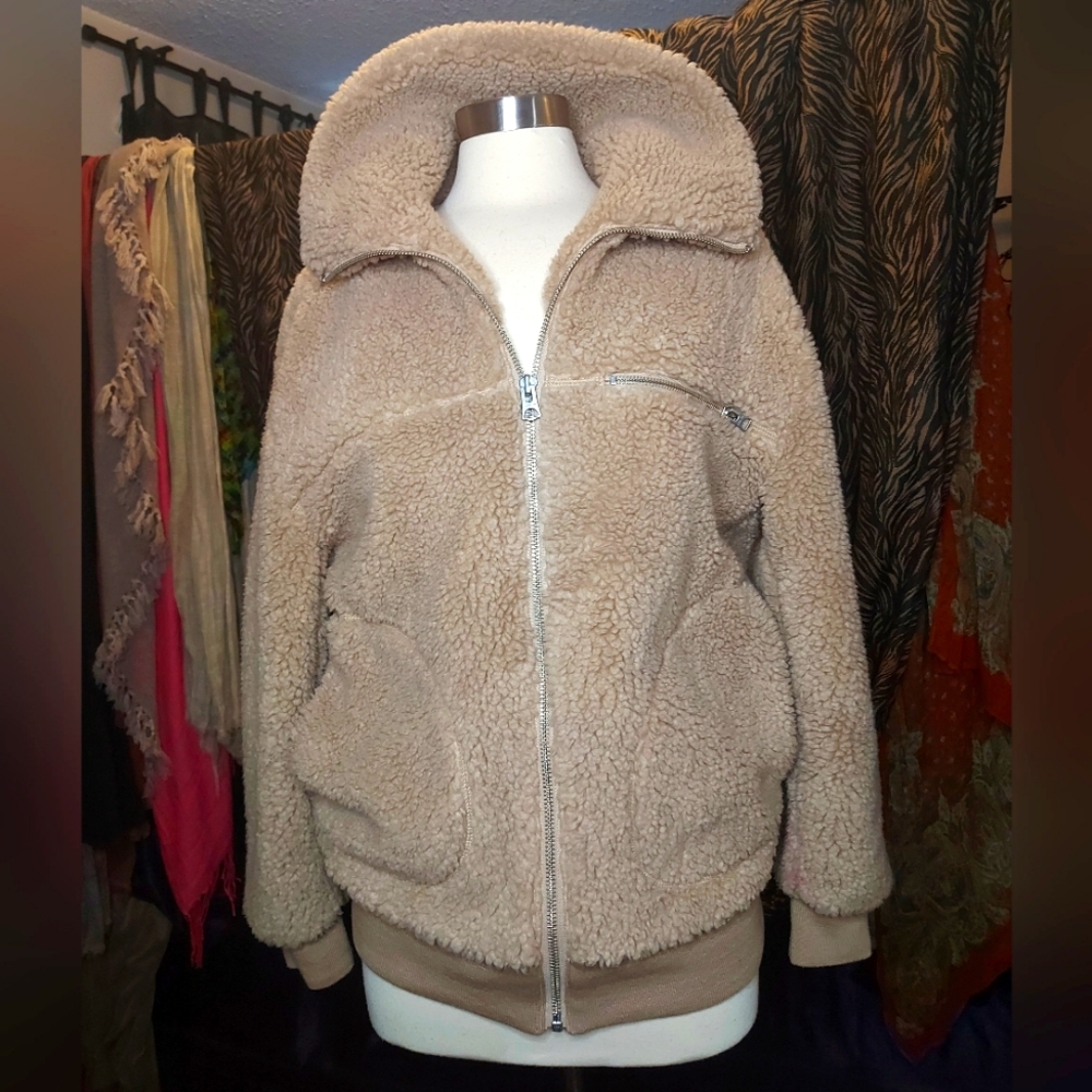 Wilfred Sherpa Jacket